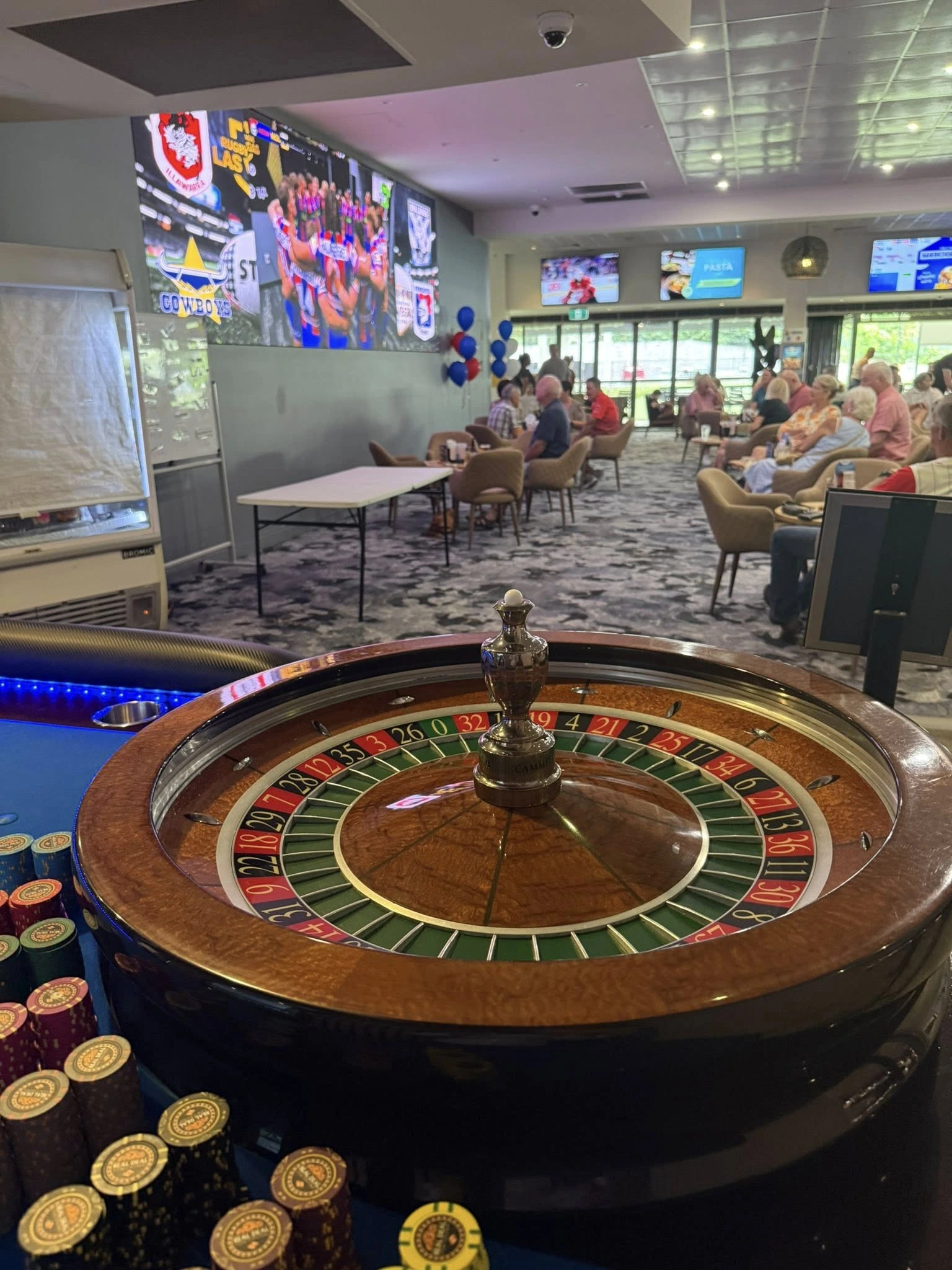 Vegas style, Club Helensvale